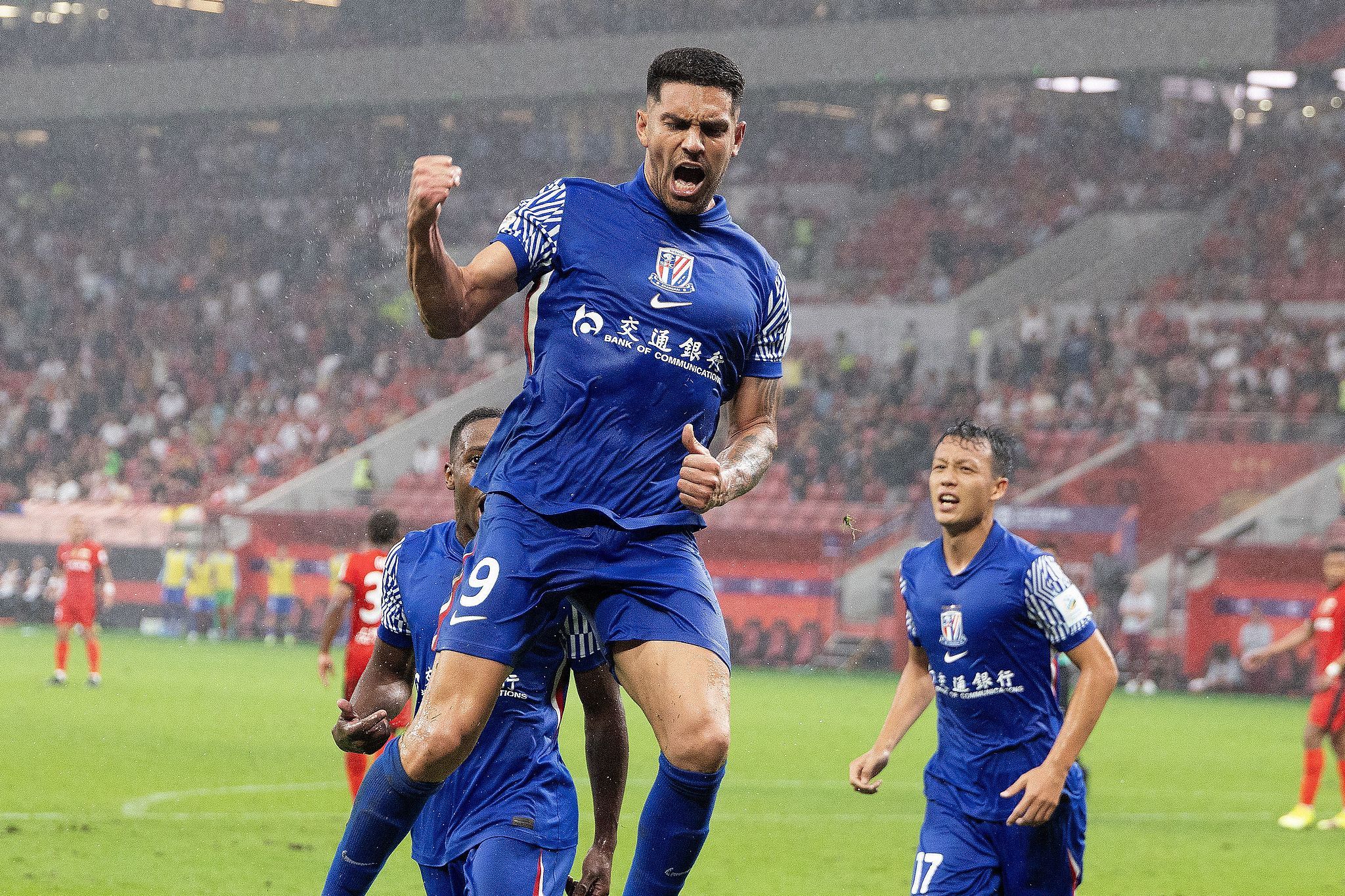 冲刺阶段CBA季后赛焦点战；上海申花调整名单；赛场秩序良好；纪律约束更严格的简单介绍